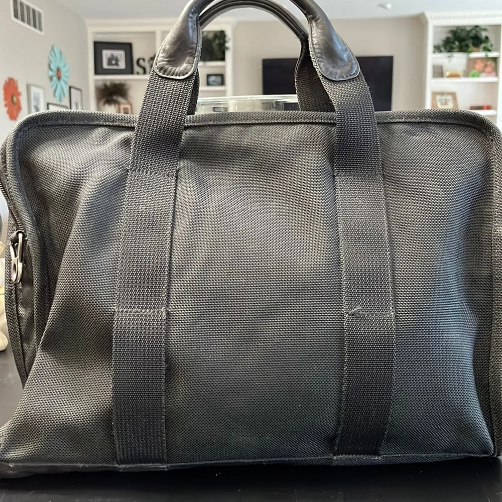 TUMI laptop bag, pre-loved, black, 16 x 11”